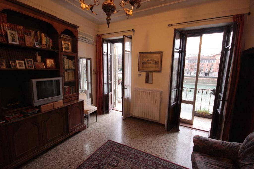Sottoriva36 Bed & Breakfast Verona Luaran gambar
