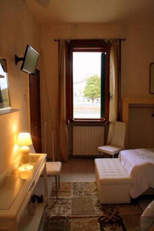 Sottoriva36 Bed & Breakfast Verona Bilik gambar